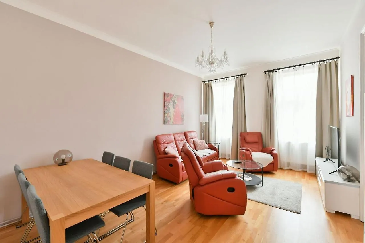 Stylish Apartment In The Heart Of The Old Town Praag